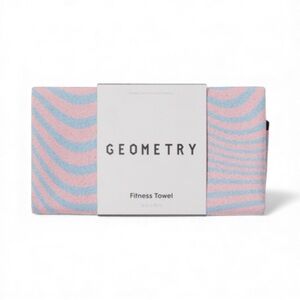 Geometry Vibe Check Fitness Towel NWT/In Package